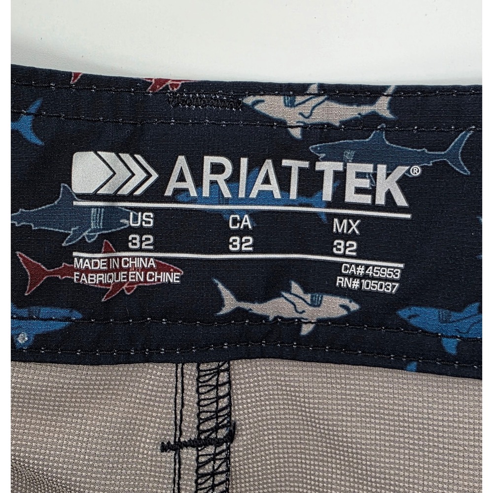 Ariat Mens Size 32 AriatTek Shark Print Navy Blue Performance Stretch Shorts - Picture 7 of 9